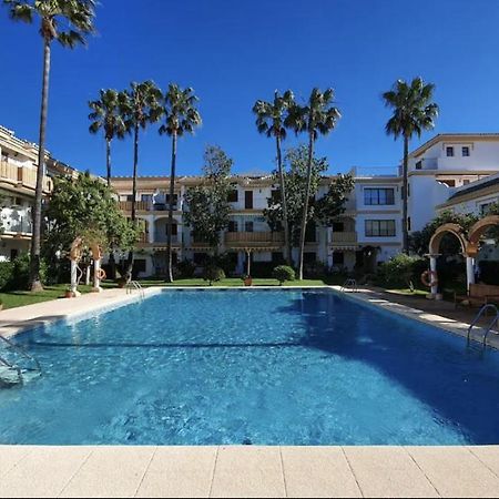 Lovely Apartment In Denia; El Patio ภายนอก รูปภาพ
